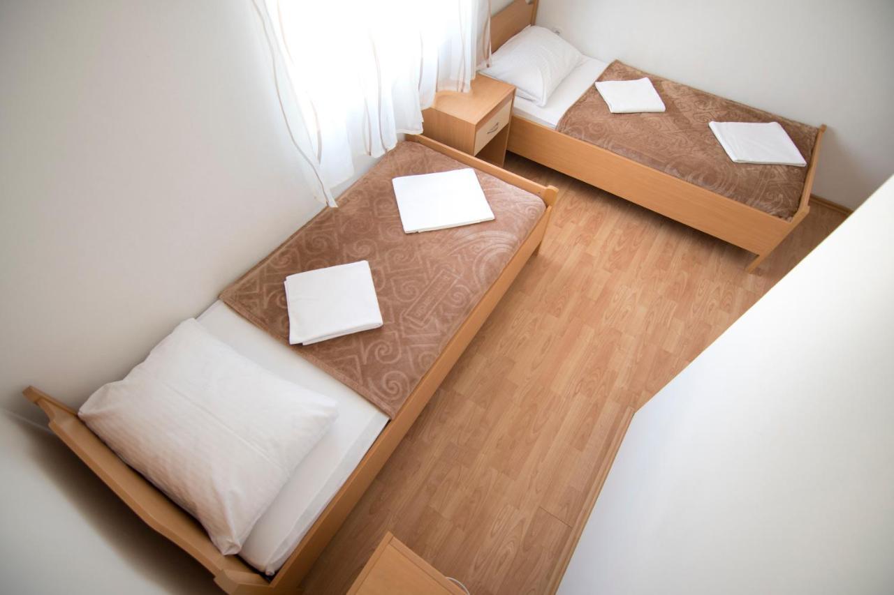 Apartmani Juric Vir Εξωτερικό φωτογραφία