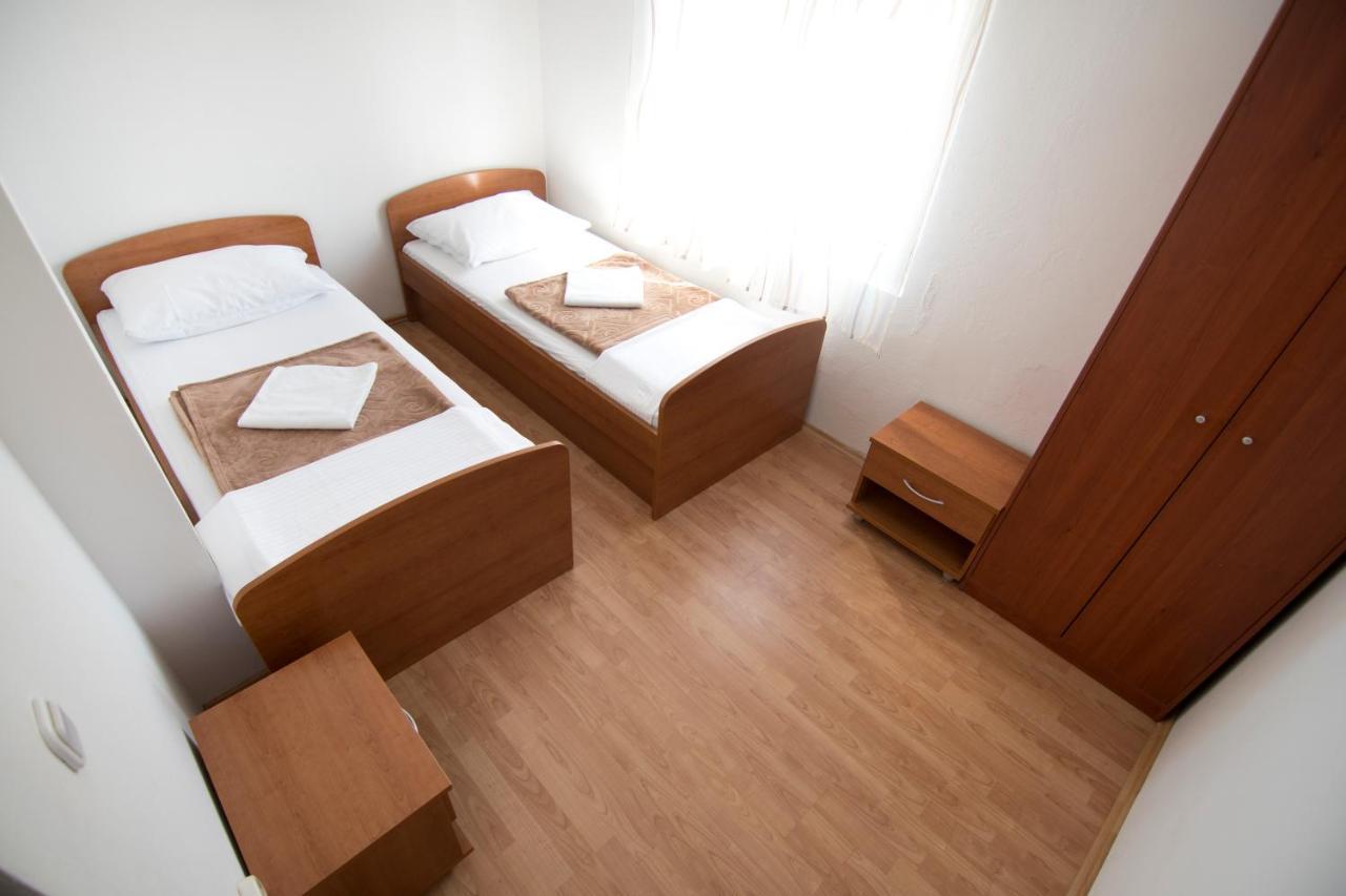 Apartmani Juric Vir Εξωτερικό φωτογραφία