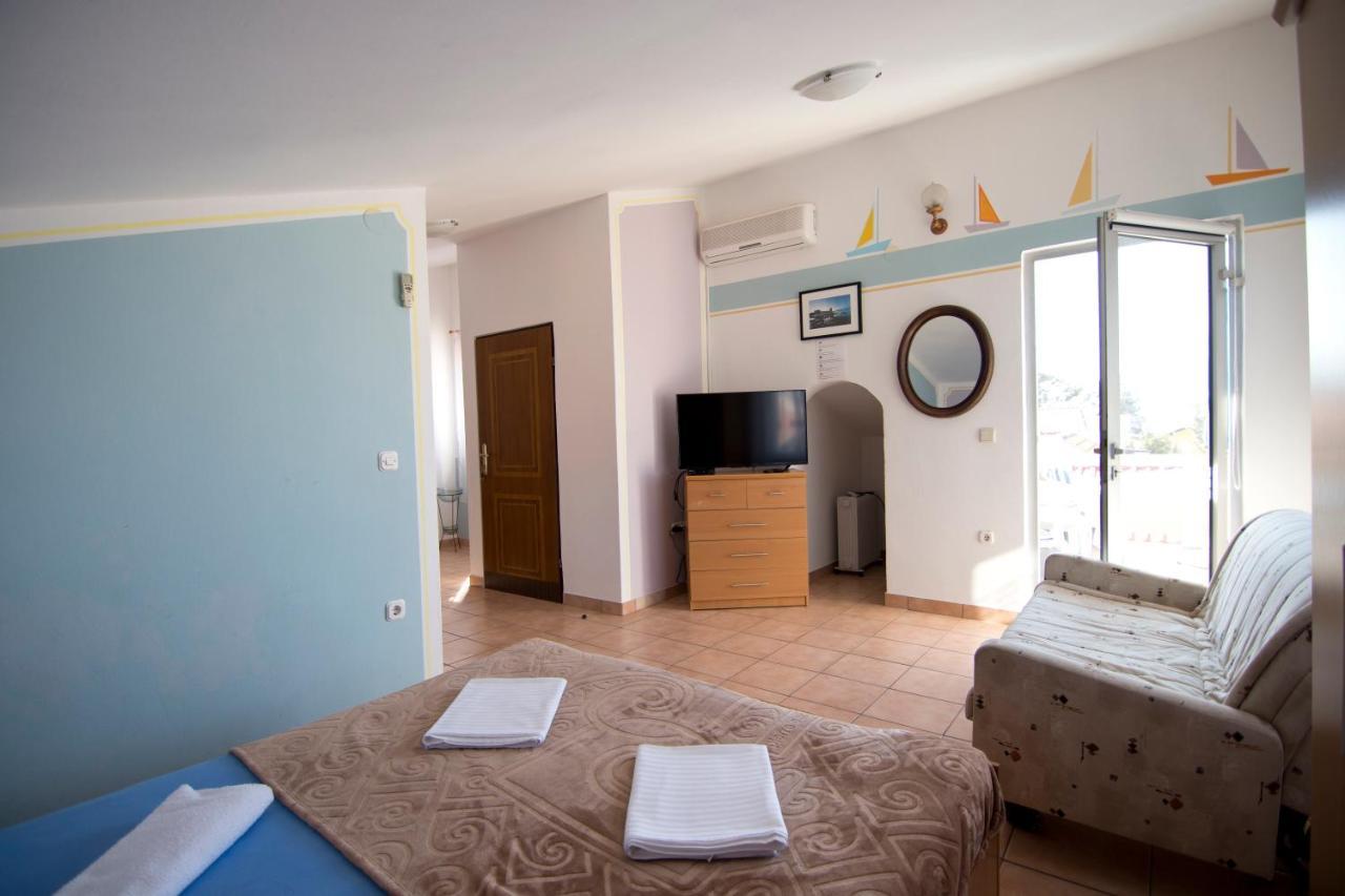 Apartmani Juric Vir Εξωτερικό φωτογραφία